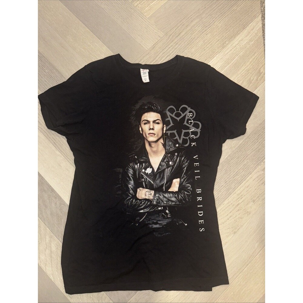 Black Veil Brides Band Tee Shirt XL StarTee Emo Goth Andy Biersack Pic Lady Cut